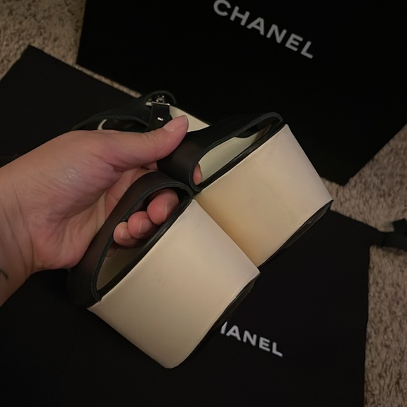 Chanel Ankle Strap Leather Platform 39.5 - Picture 4 of 14